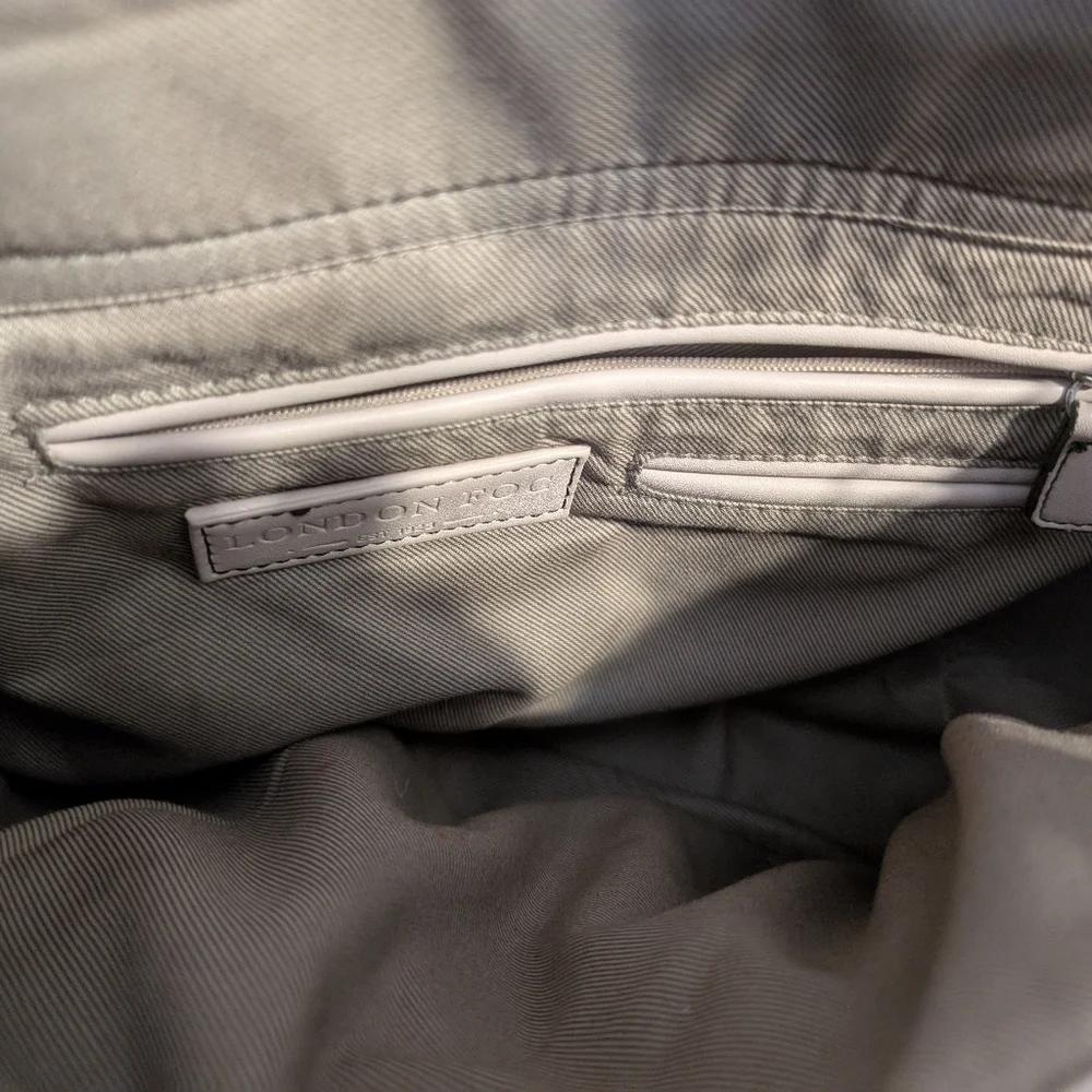 London Fog Pale Pink Leather‎ Handbag With Pockets